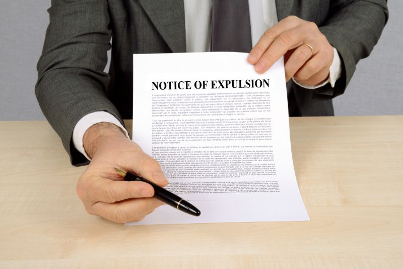 que es una orden de expulsion